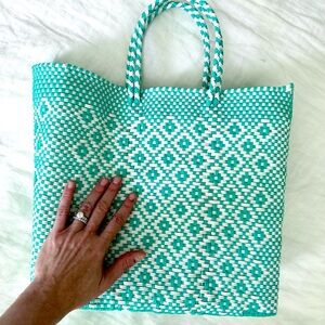 Great Gift!  New Letra Brand, Handmade Carribean blue and White Woven Tote Bag